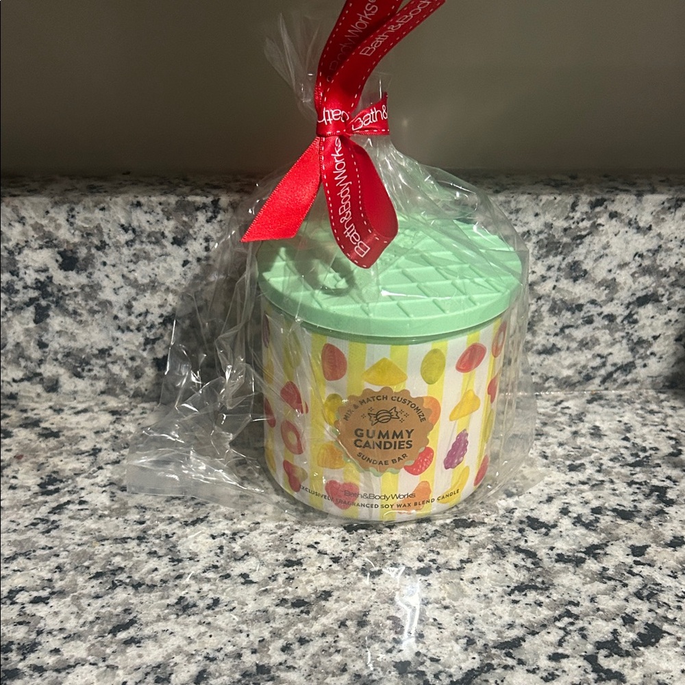 🆕 🍡 NEW B&BW Bath & Body Works Gummy Candies Rare Limited Edition 3 Wick Candle